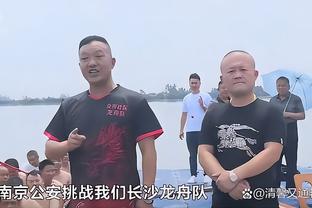 新婚快乐！王哲林过年期间回乡与妻子请全村老少吃饭