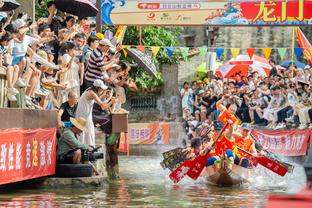 太阳报：图赫尔渴望重返英超，但他对执教西汉姆不感兴趣